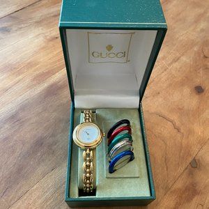 Vintage Gucci Women's 11/12 Watch Gold Six Bezels